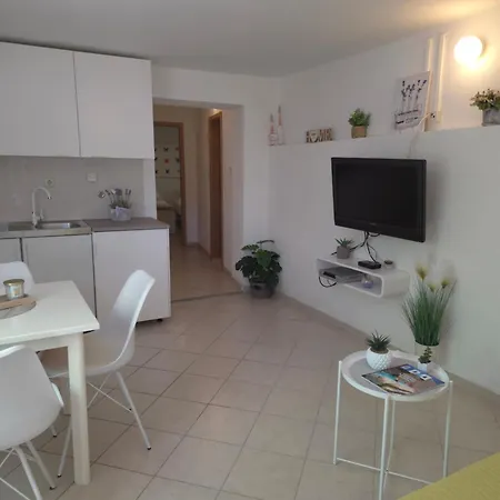 Adriasol Apartment *